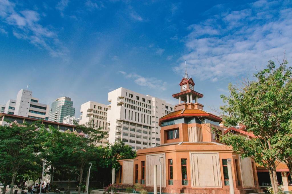 Khách sạn B2 Huai Khwang Premier Bangkok